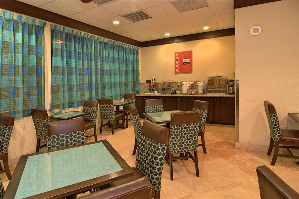 Four Points By Sheraton Fort Lauderdale Airport/Cruise Port Exteriér fotografie